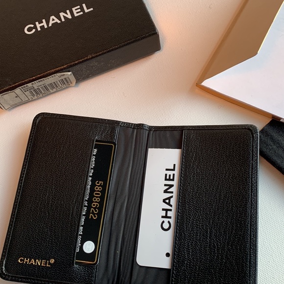 CHANEL Black Leather Agenda or Credit Card Case w/ Gold CC Logo New w/ Tags 🖤 - Picture 13 of 16